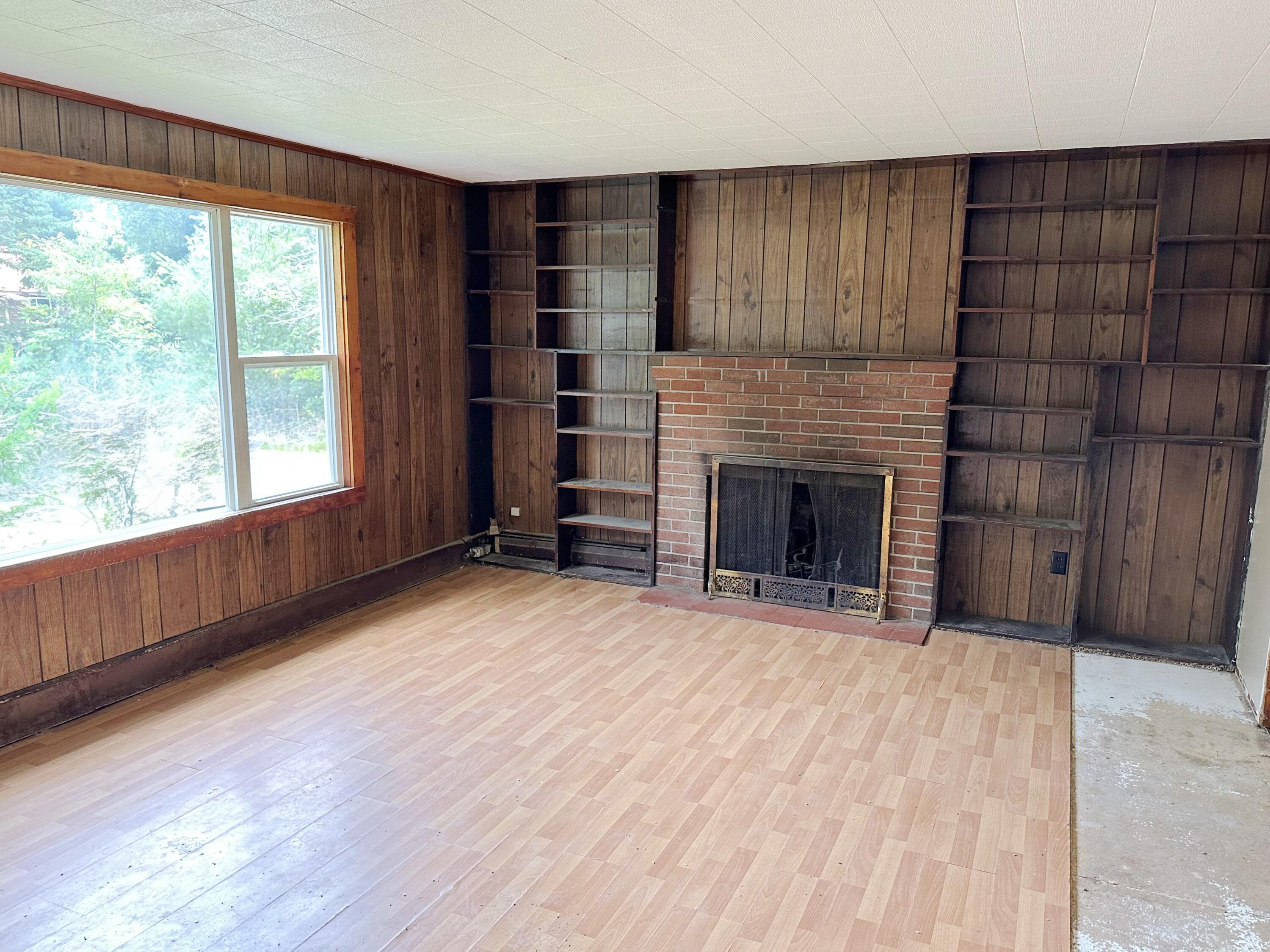 224 Augusta Road Washington, ME 04574 - Photo 7 of 15 Photo Jul 14 2023, 12 35 28 PM