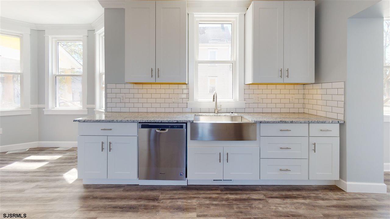 729 Shore Road Somers Point, NJ 08244 - Photo 5 of 14