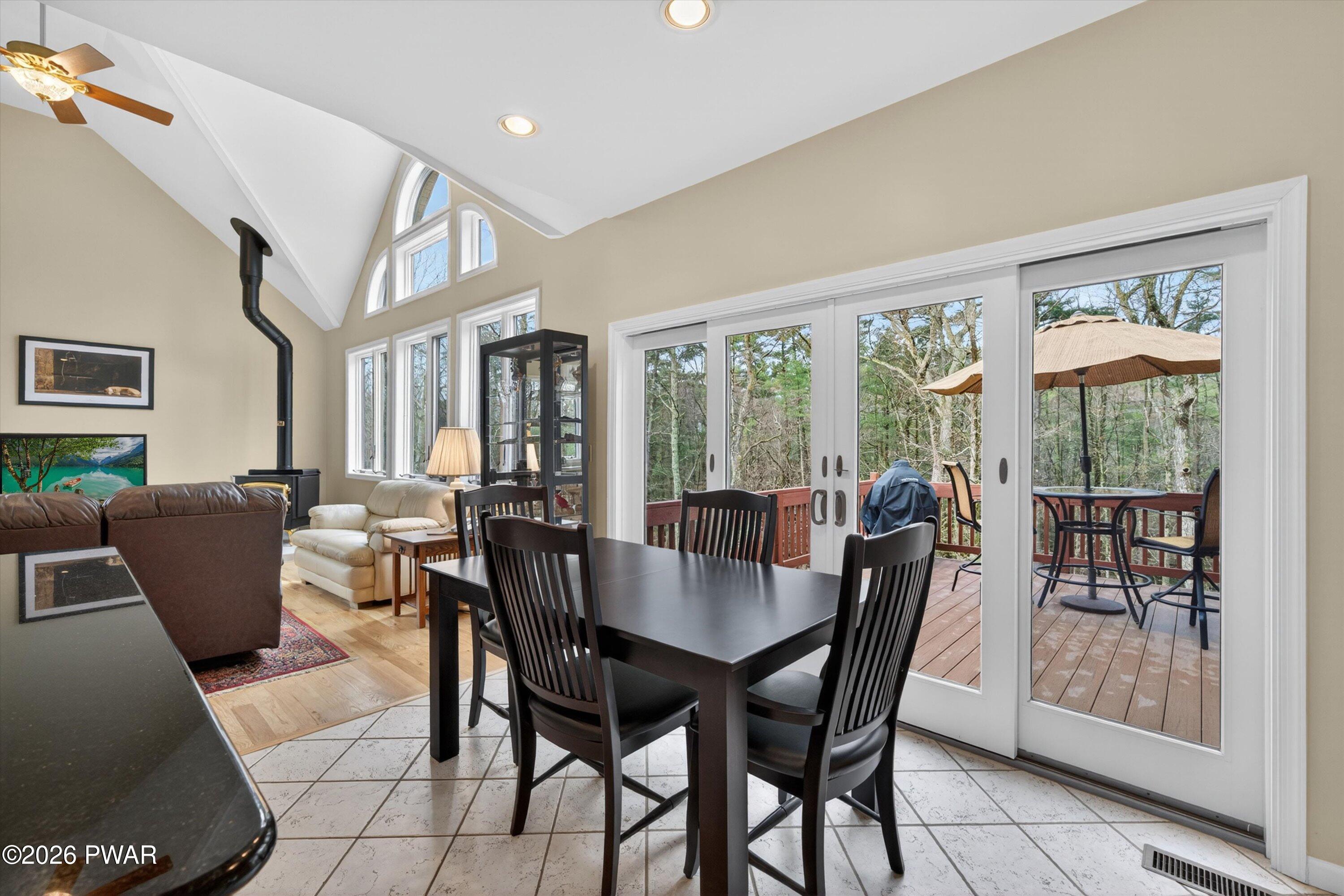 117 Stone Ridge Lane Milford, PA 18337 - Photo 5 of 44