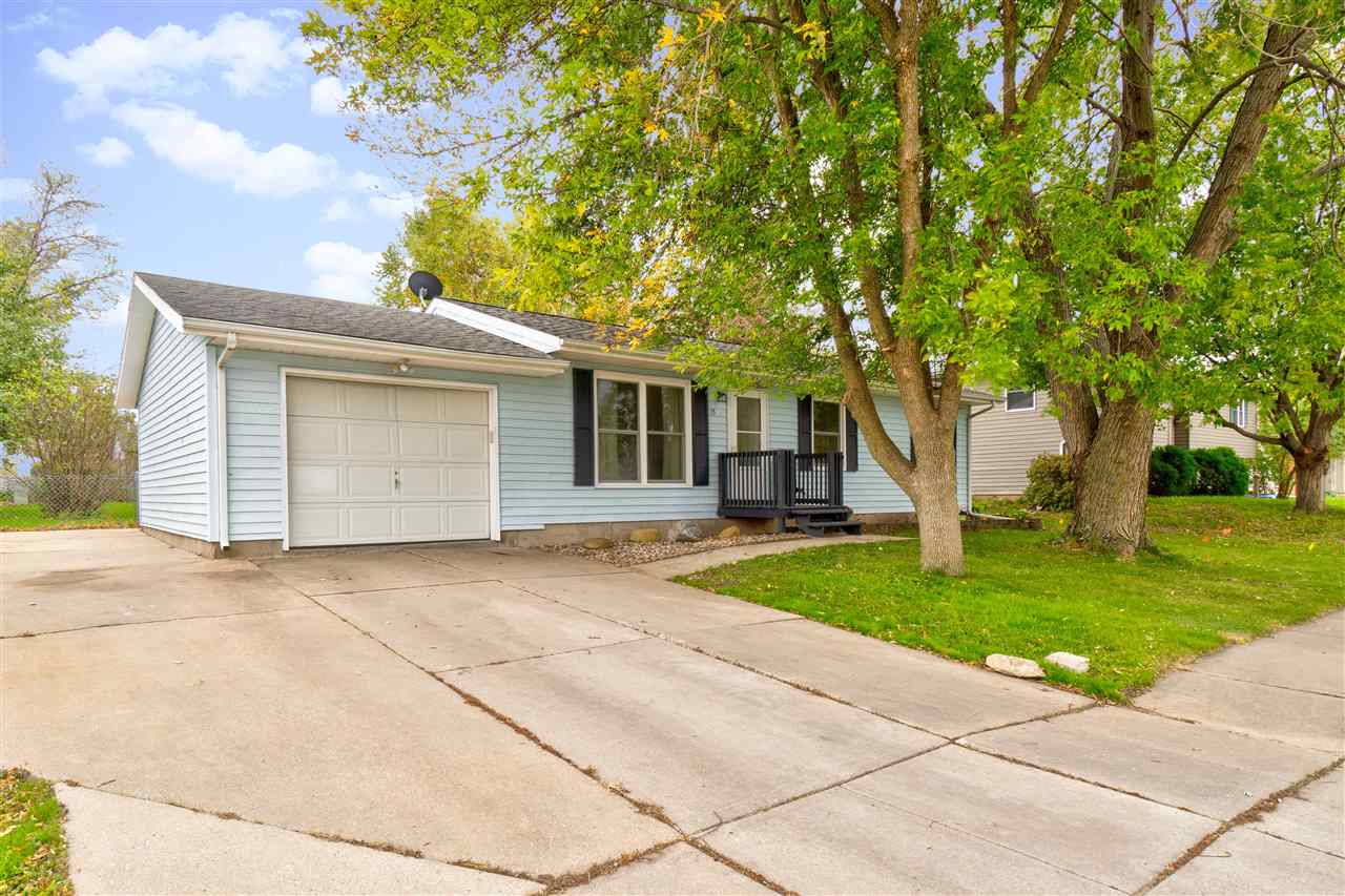 35 Prairie Ridge Court North Liberty, IA 52317 - Photo 1 of 38 Gallery Image 1