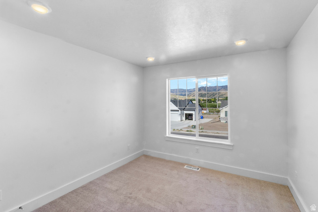 511 South Rivergate Drive Logan, UT 84321 - Photo 21 of 29