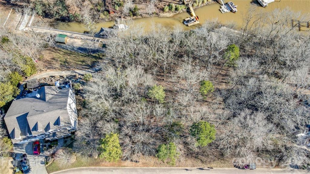 7123 Topsail Circle Tega Cay, SC 29708 - Photo 7 of 10