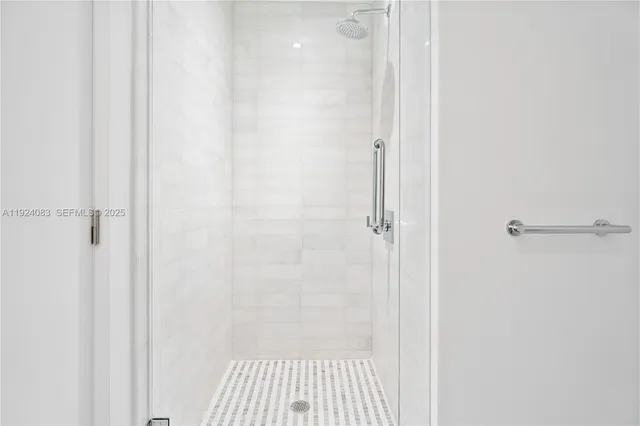 $8,500 | 700 Northeast 26th Terrace, Unit 1406, Miami, FL 33137