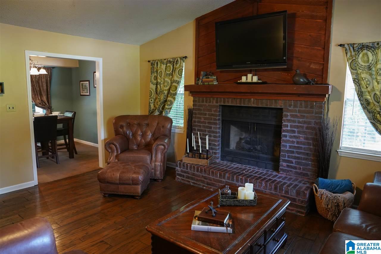 2710 Ray Way Birmingham, AL 35235 - Photo 4 of 23