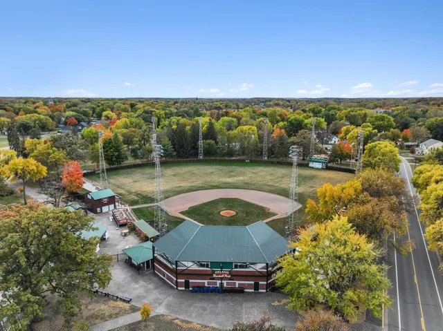 $465,000 | 506 Blueridge Street Southwest, Delano, MN 55328