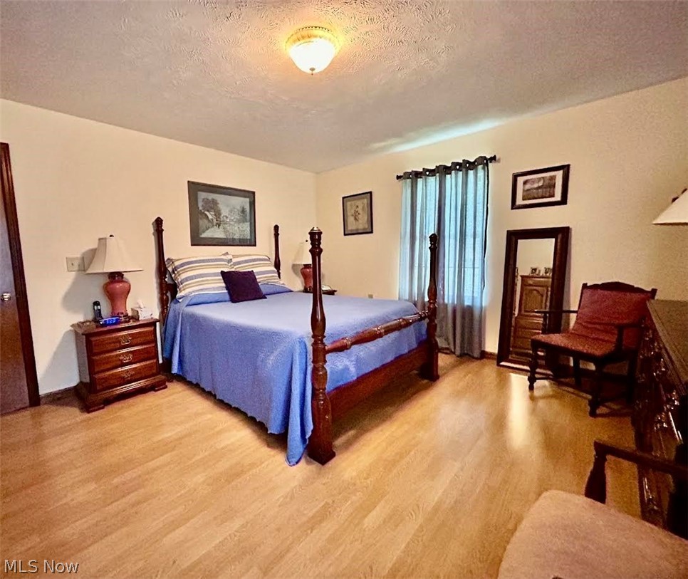 845 Bender Road Marietta, OH 45750 - Photo 15 of 35 Master Bedroom