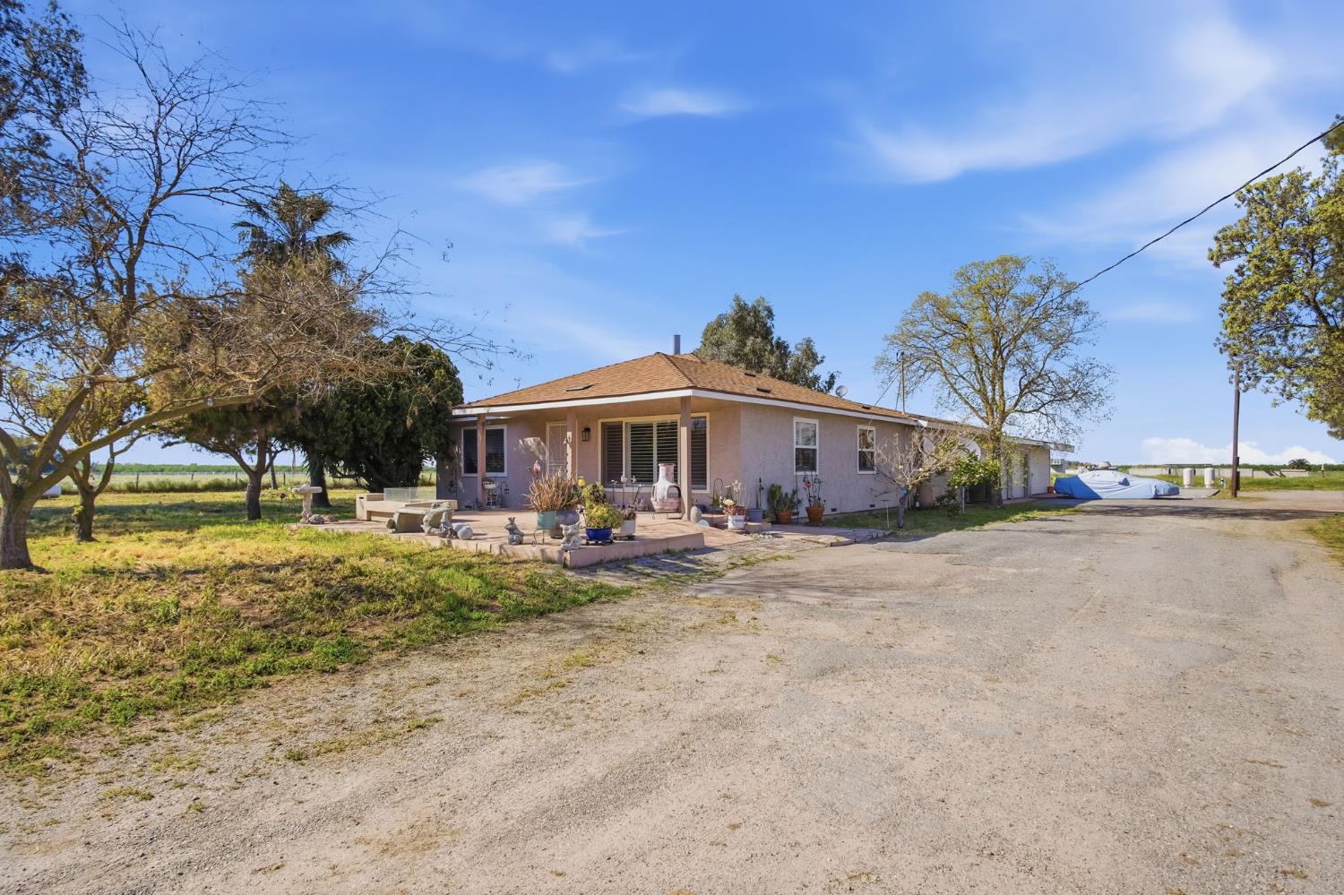 891 Manila Road Lathrop, CA 95330 - Photo 2 of 57
