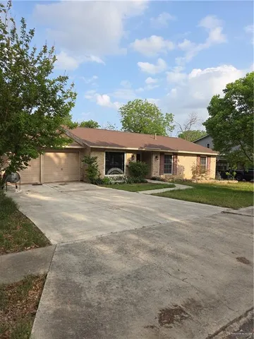 front view of house with a yard
