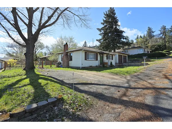 $330,000 | 1214 Walnut Street, The Dalles, OR 97058