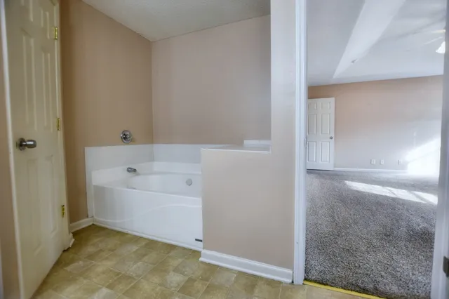 $1,800 | 2609 Sugarhill Court, Clarksville, TN 37040