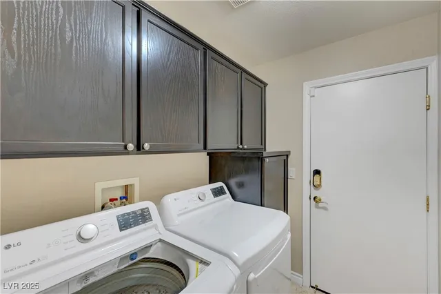 $785,000 | 815 Happy Sparrow Avenue, Henderson, NV 89052