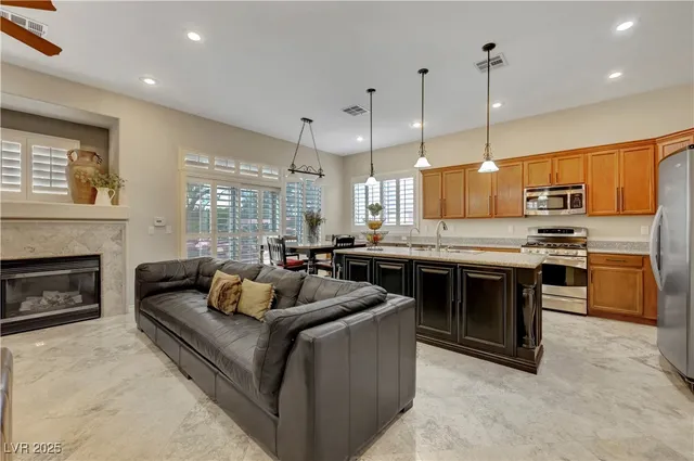 $785,000 | 815 Happy Sparrow Avenue, Henderson, NV 89052