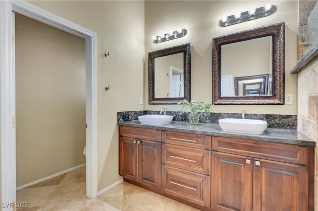 $785,000 | 815 Happy Sparrow Avenue, Henderson, NV 89052