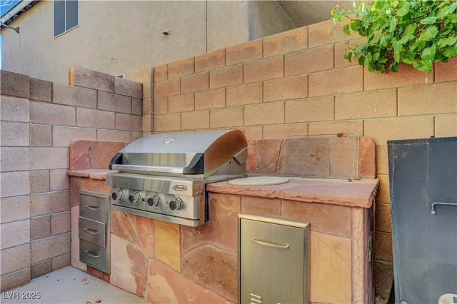 $785,000 | 815 Happy Sparrow Avenue, Henderson, NV 89052