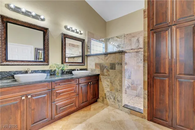 $785,000 | 815 Happy Sparrow Avenue, Henderson, NV 89052