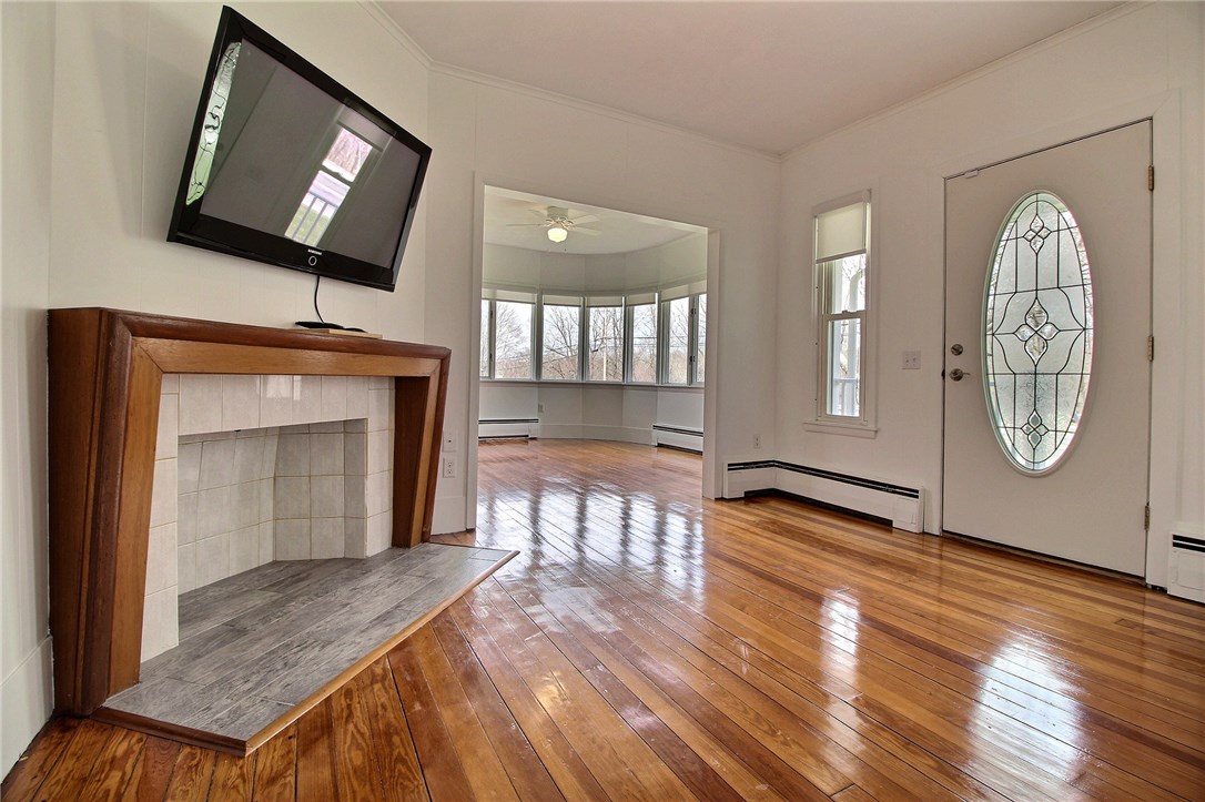 414 Bradford Road Westerly, RI 02808 - Photo 11 of 18 Gallery Image 11