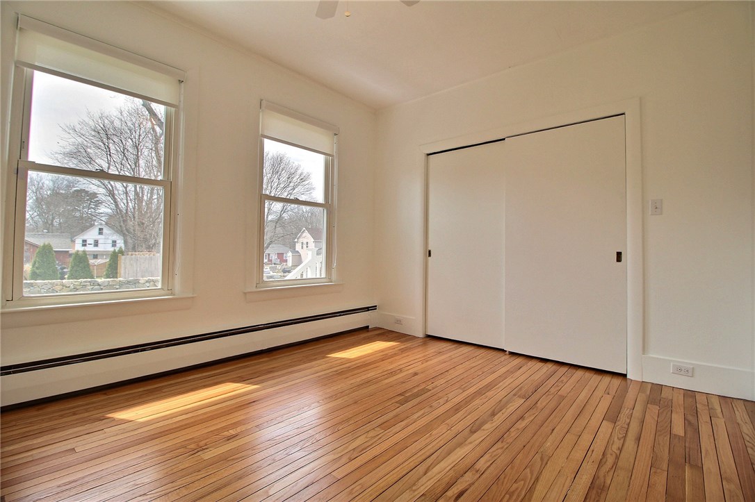 414 Bradford Road Westerly, RI 02808 - Photo 12 of 18 Gallery Image 12