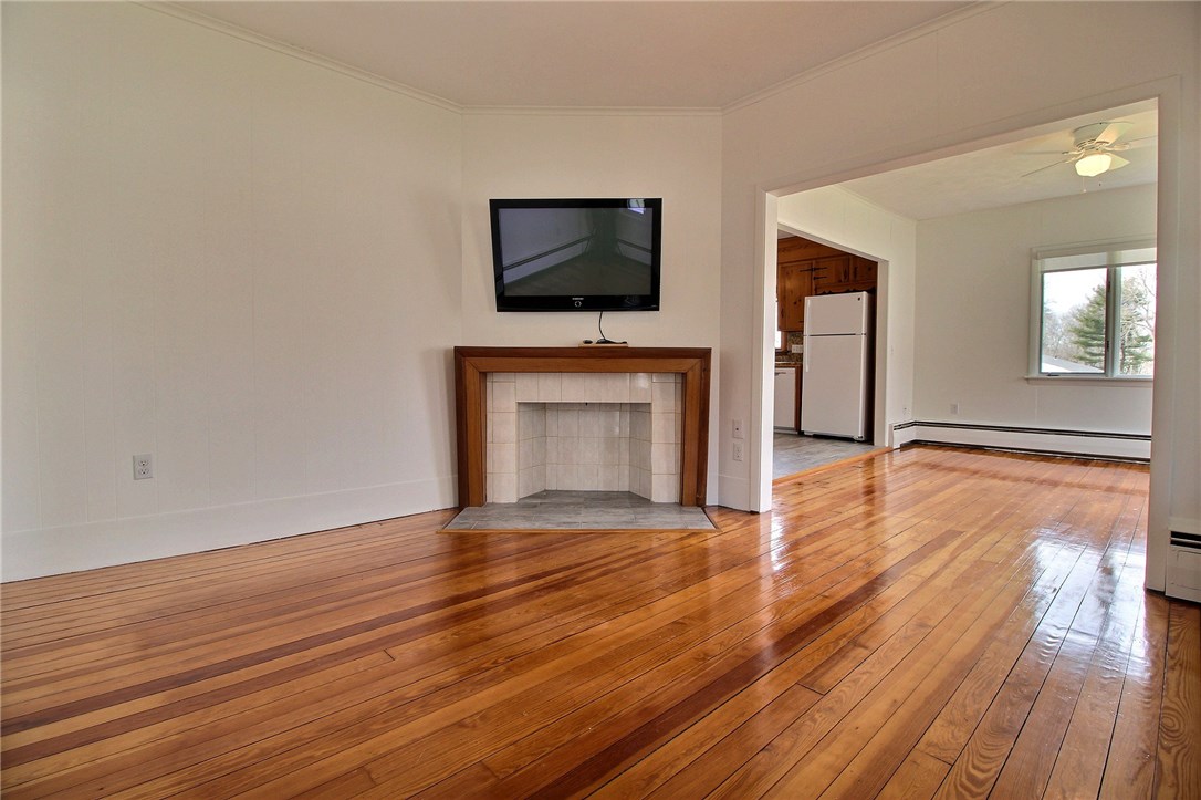 414 Bradford Road Westerly, RI 02808 - Photo 10 of 18 Gallery Image 10