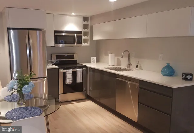 $2,695 | 41 Q Street Northwest, Unit B, Washington, DC 20001