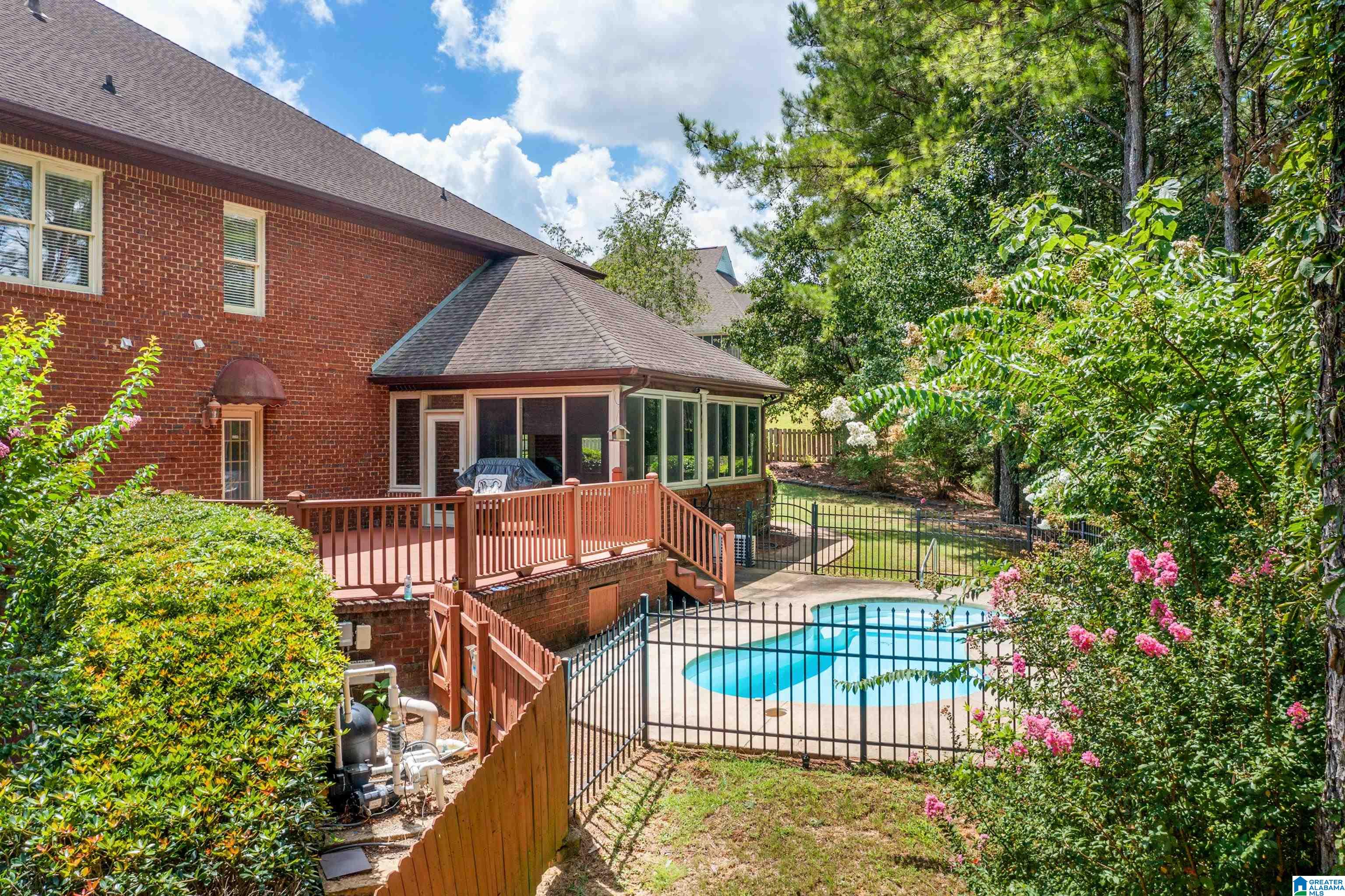 164 Windsor Lane Pelham, AL 35124 - Photo 2 of 50