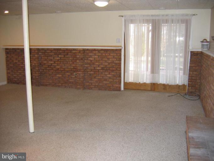 913 Emory Church Road Upperco, MD 21155 - Photo 14 of 30 Large L shaped family room with French Door