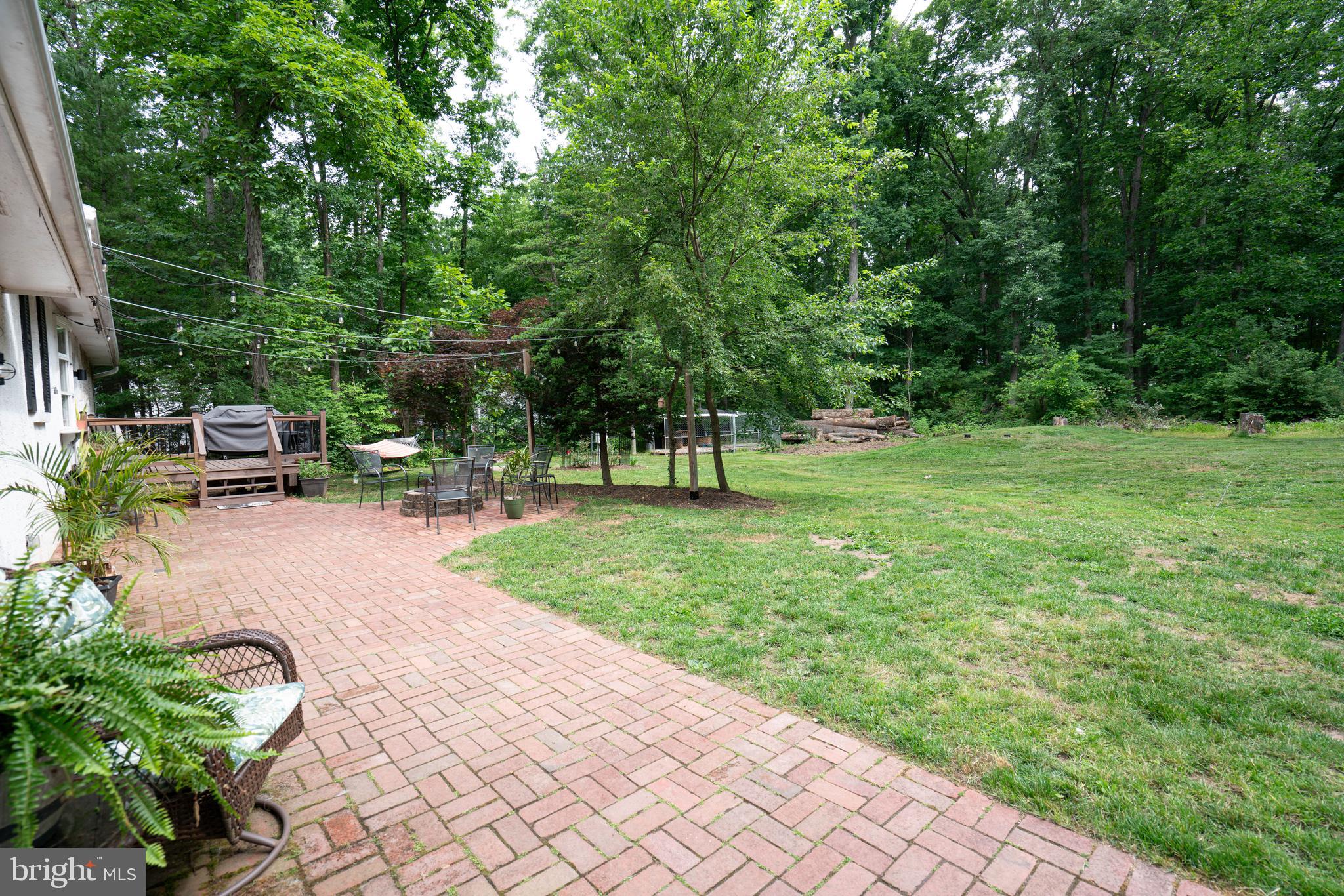302 Shadynook Road Harleysville, PA 19438 - Photo 2 of 36 Backyard Brick Walkway