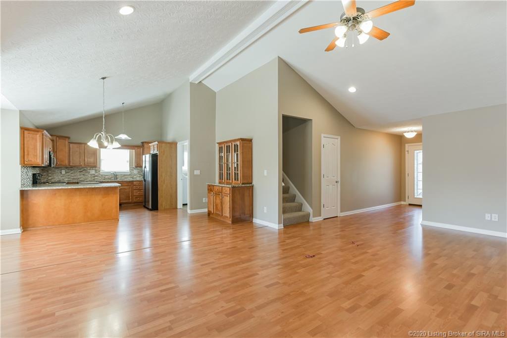 5529 Raintree Ridge Jeffersonville, IN 47130 - Photo 8 of 47 Gallery Image 8