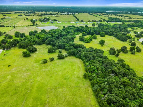 1 Farm To Market 513 Road, East Tawakoni, TX 75472