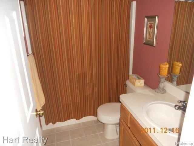 4364 Breen Road Emmett, MI 48022 - Photo 9 of 16 006.jpg