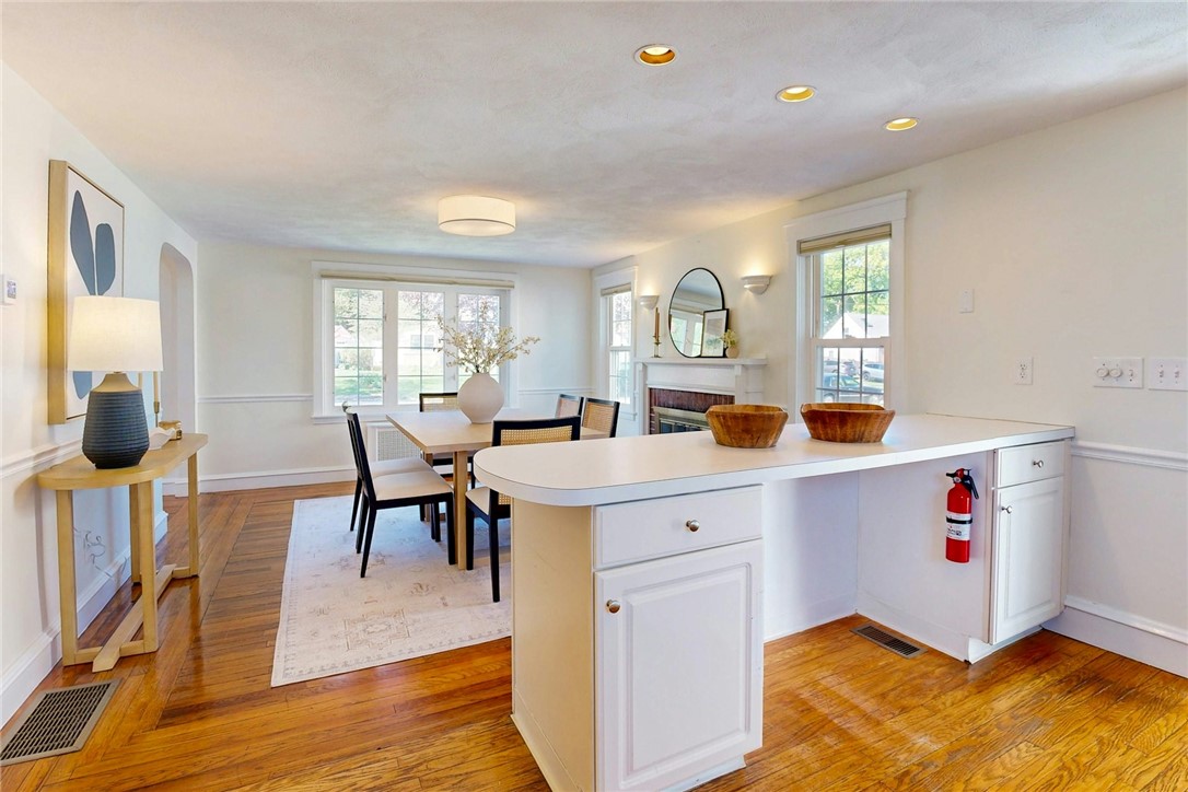 152 Audubon Road Warwick, RI 02888 - Photo 16 of 49