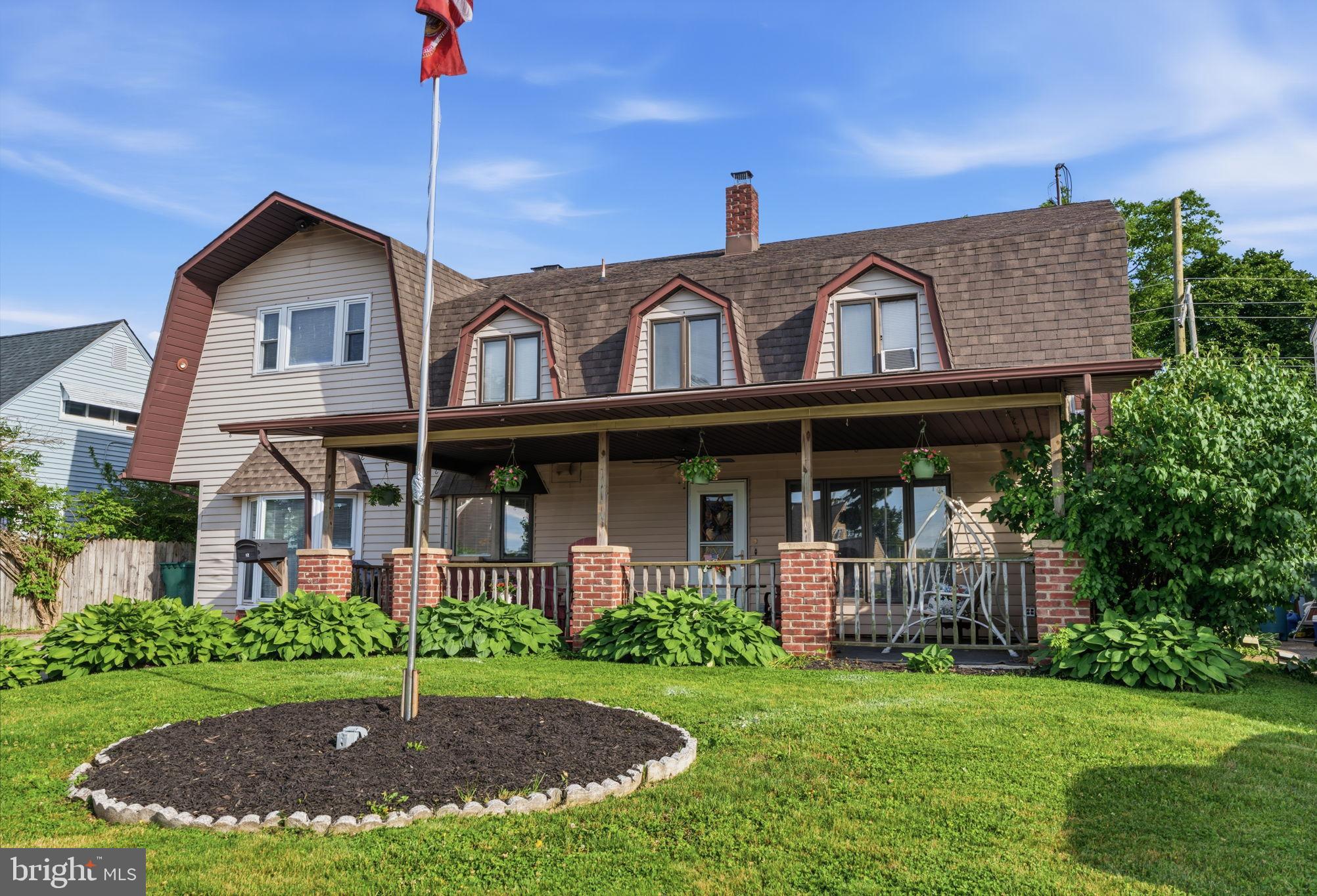 12 Idolstone Road Levittown, PA 19057 - Photo 1 of 30