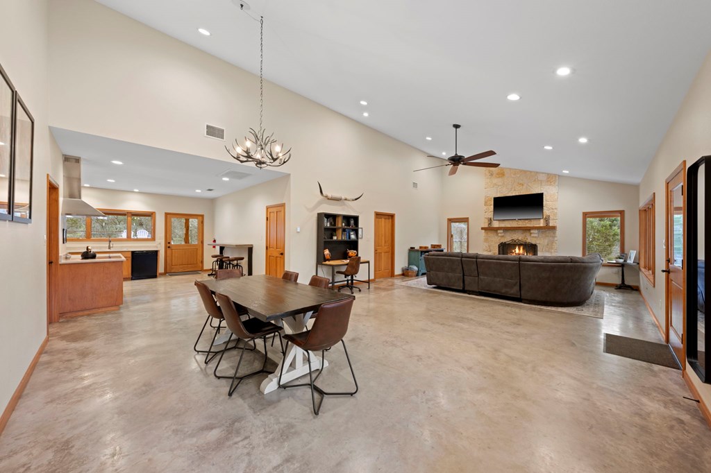 2269 Old Rocksprings Road Leakey, TX 78873 - Photo 12 of 55