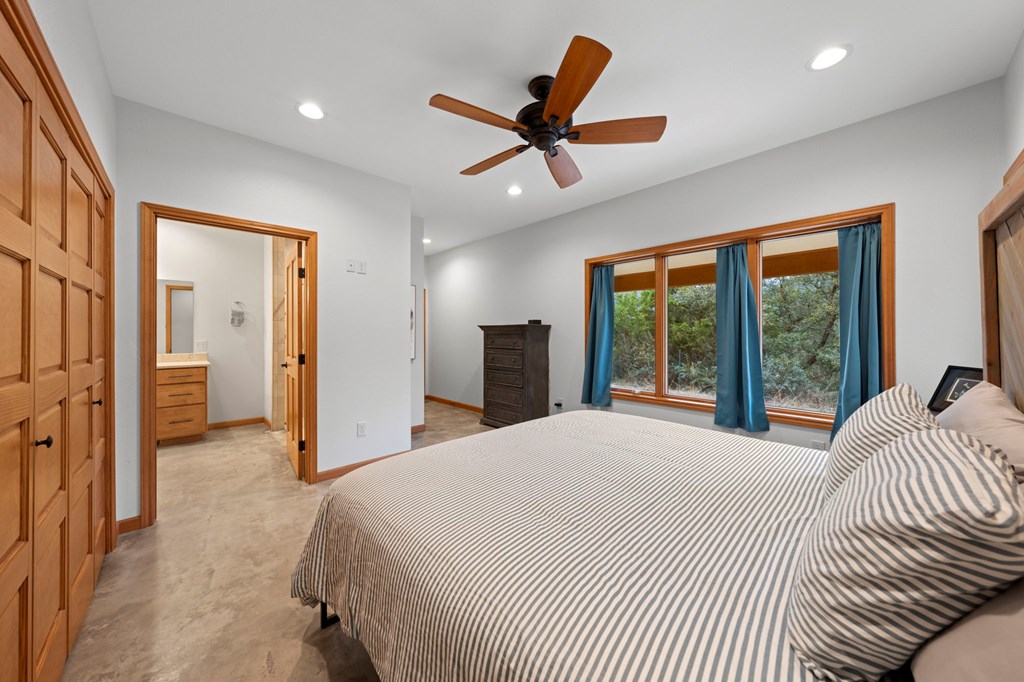 2269 Old Rocksprings Road Leakey, TX 78873 - Photo 21 of 55