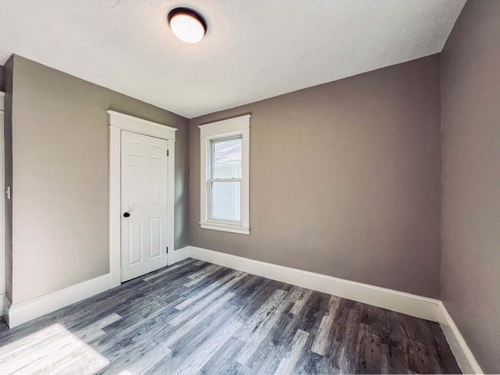 38 Larchmont Street Springfield, MA 01109 - Photo 17 of 29 Gallery Image 17