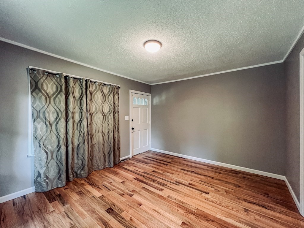 38 Larchmont Street Springfield, MA 01109 - Photo 6 of 29 Gallery Image 6