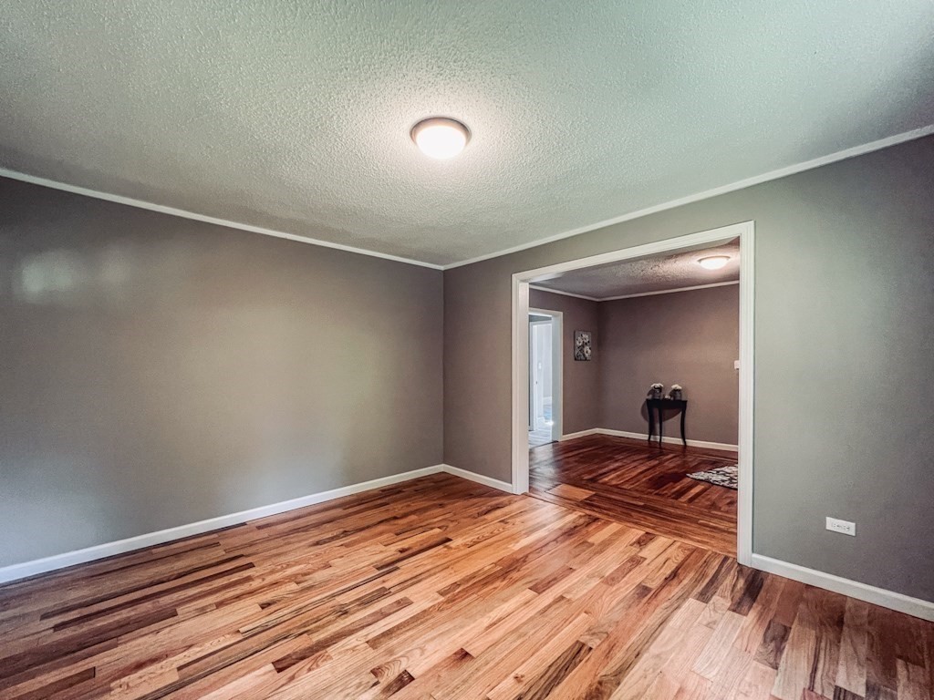 38 Larchmont Street Springfield, MA 01109 - Photo 8 of 29 Gallery Image 8