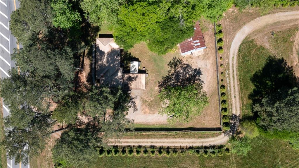 153 Dawson Forest Road East Dawsonville, GA 30534 - Photo 2 of 35