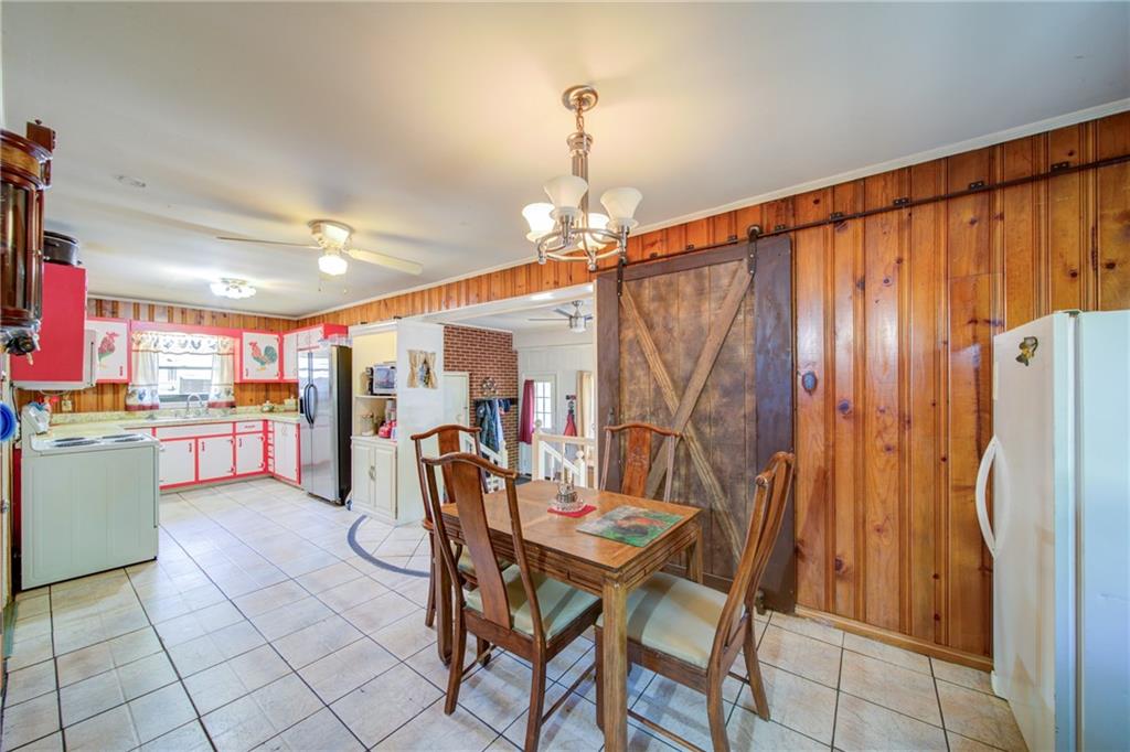 153 Dawson Forest Road East Dawsonville, GA 30534 - Photo 7 of 35