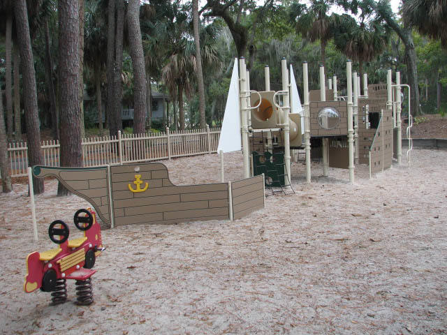 8 Oristo Ridge Edisto Island, SC 29438 - Photo 9 of 12 play park