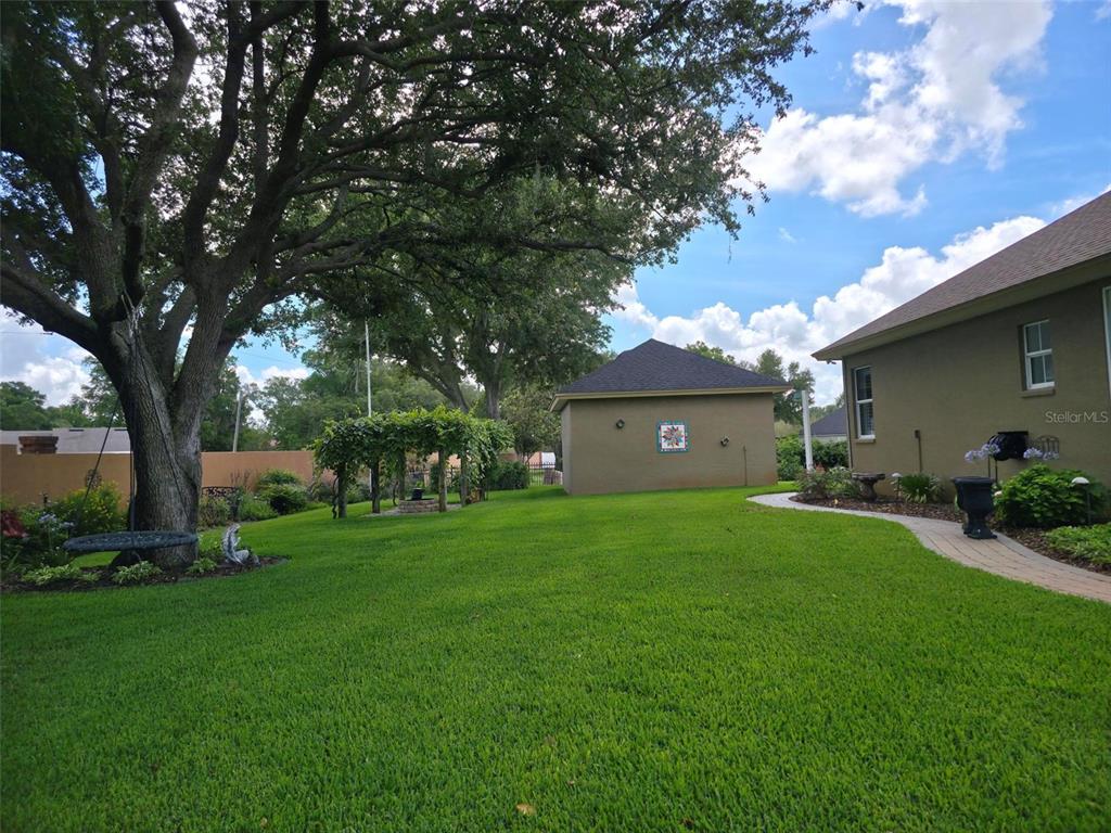 5629 Hillside Landings Road Lakeland, FL 33810 - Photo 35 of 40