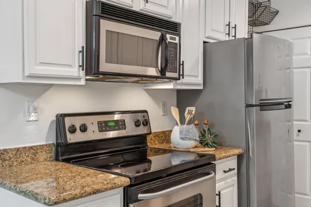 $469,000 | 175 Sierra Drive, Unit 308, Walnut Creek, CA 94596