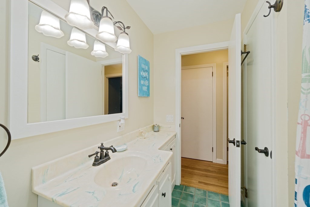 97 Pierce Road West Brookfield, MA 01585 - Photo 15 of 40 Gallery Image 15