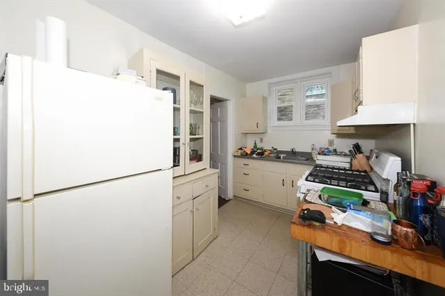 $1,850 | 427 West Sedgwick Street, Unit C, Philadelphia, PA 19119