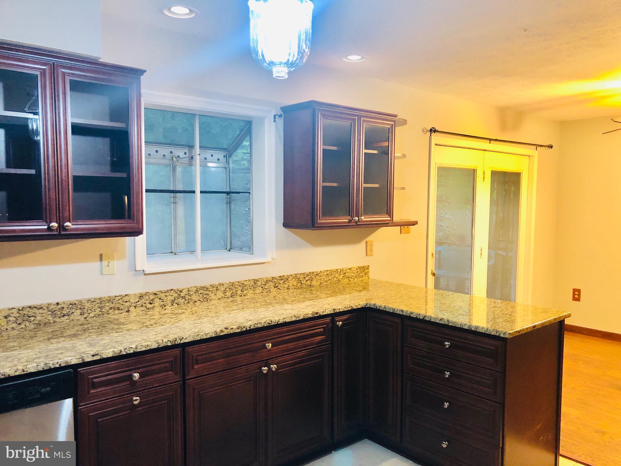 17989 Possum Point Road Dumfries, VA 22026 - Photo 20 of 33