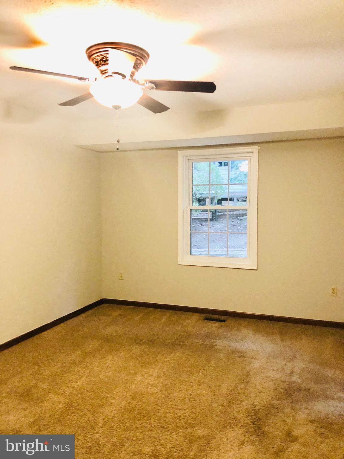 17989 Possum Point Road Dumfries, VA 22026 - Photo 29 of 33