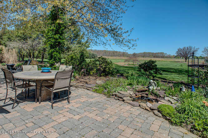 52 Polhemustown Road Allentown, NJ 08501 - Photo 12 of 30 52 Polhemustown Rd Allentown-small-021-2