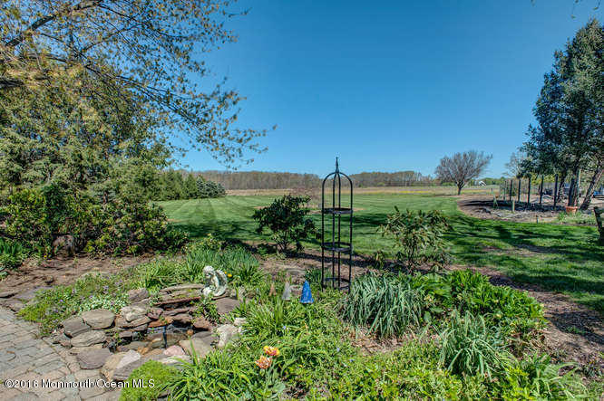 52 Polhemustown Road Allentown, NJ 08501 - Photo 14 of 30 52 Polhemustown Rd Allentown-small-022-1