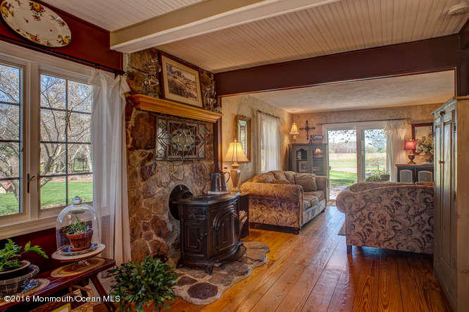 52 Polhemustown Road Allentown, NJ 08501 - Photo 23 of 30 52 Polhemustown Rd Allentown-small-015-4