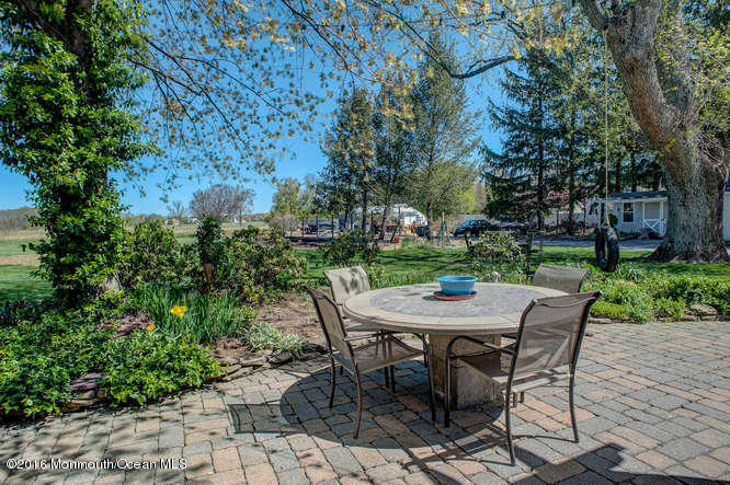 52 Polhemustown Road Allentown, NJ 08501 - Photo 10 of 30 52 Polhemustown Rd Allentown-small-035-5