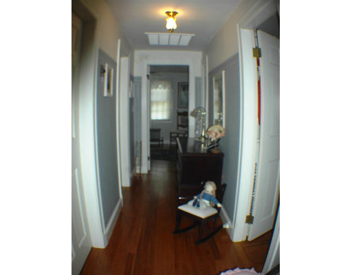 37 Bangor Street Springfield, MA 01118 - Photo 8 of 12 Gallery Image 8